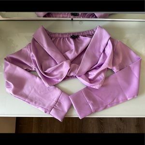 Off the shoulder longsleeve Crop top twist